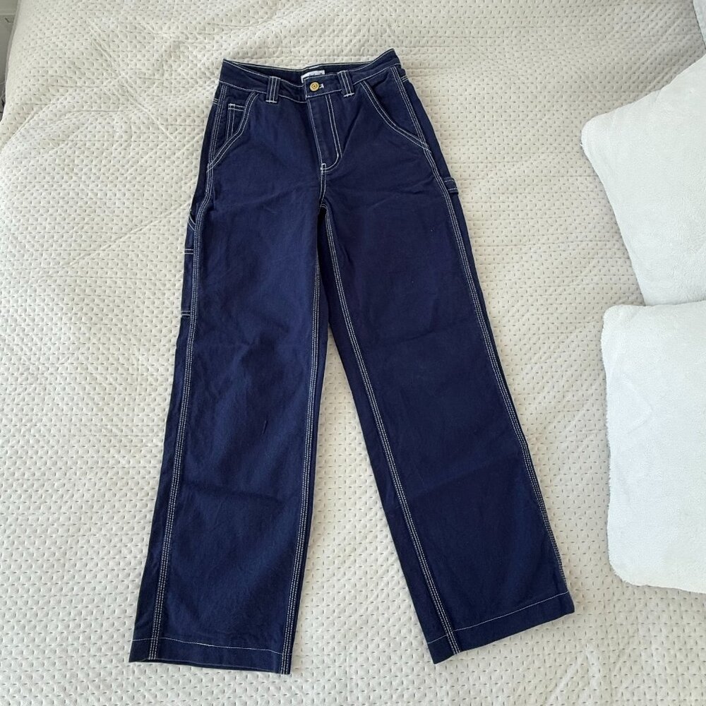 ARITZIA TNA NAVY ADMIRAL BLUE CARPENTER GREENWICH JEANS WITH WHITE STITCHING 00